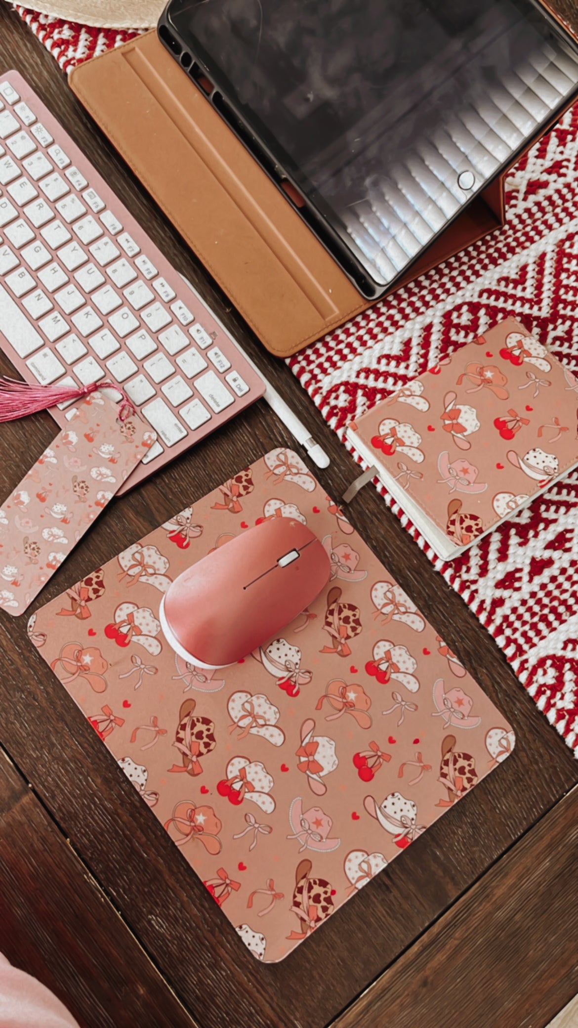 Coquette Cowgirl Mouse pad