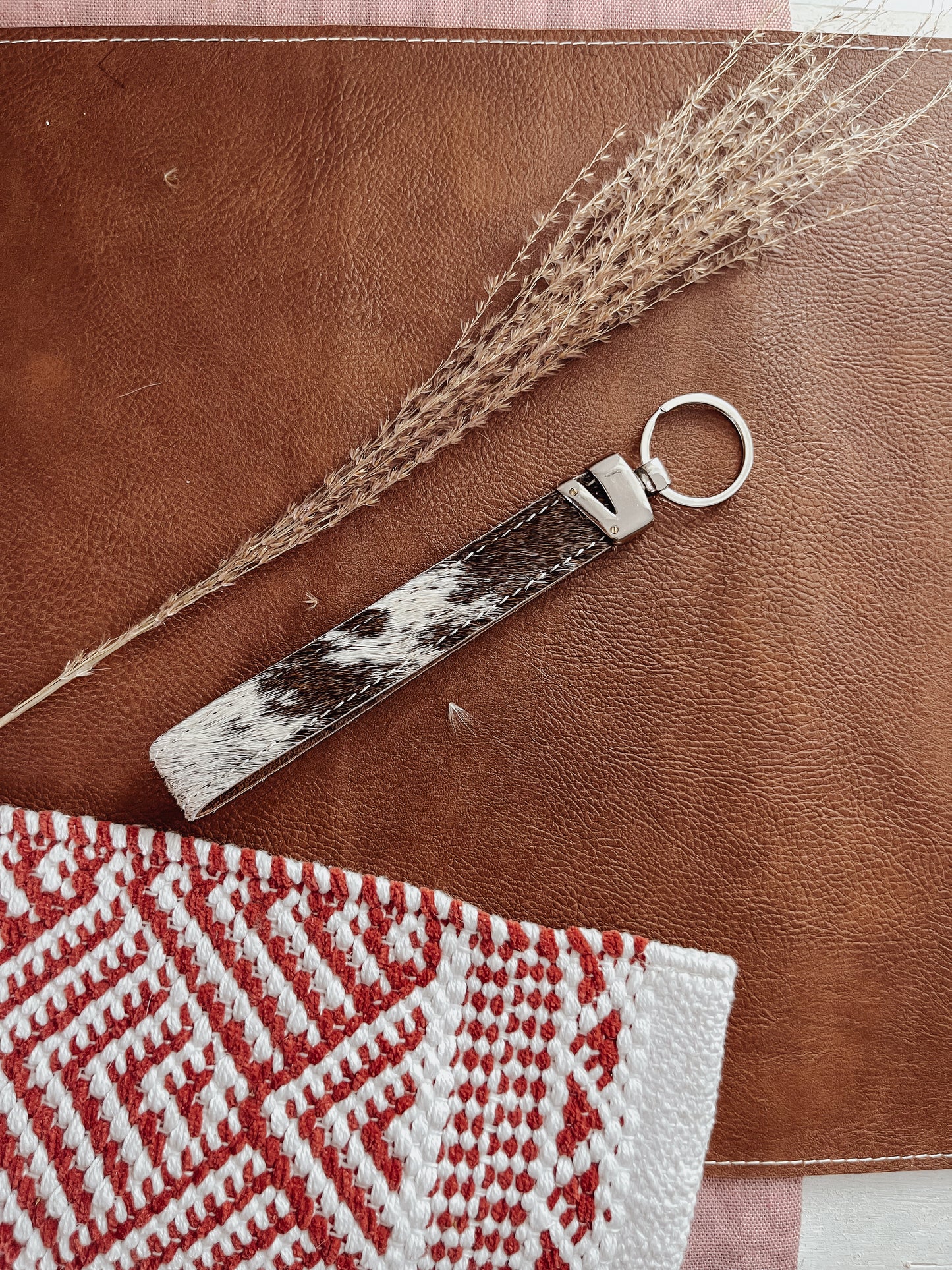 Cowhide key Wristlet