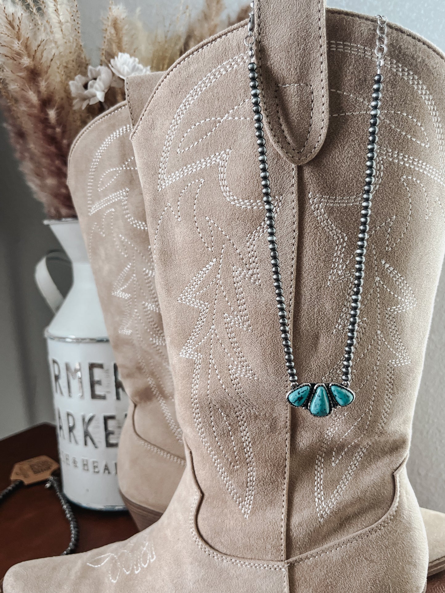 Boho Western Turquoise pendant chocker Necklace