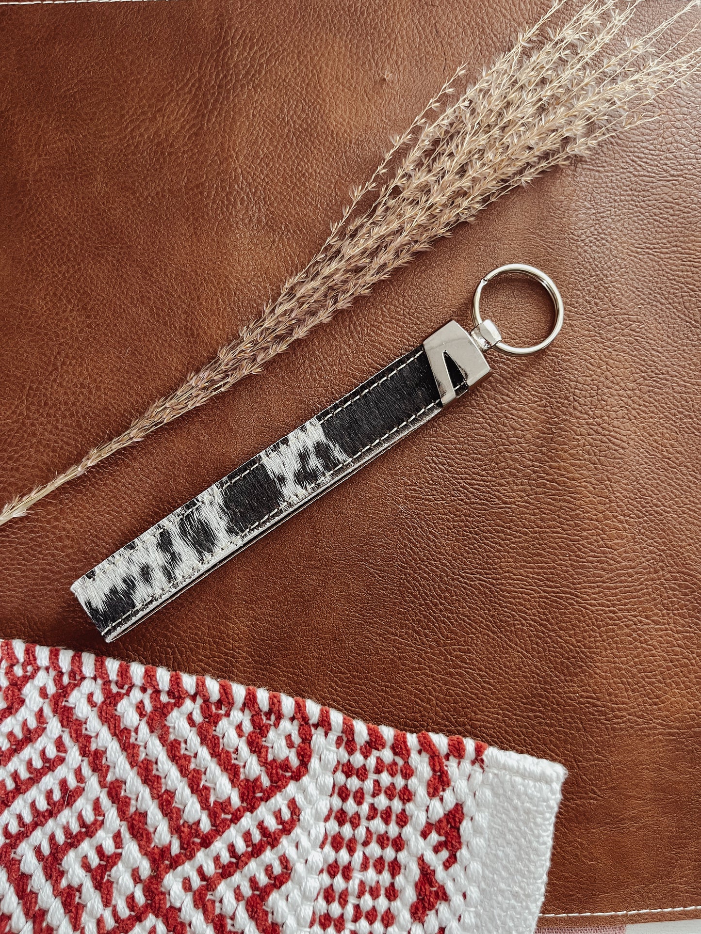 Cowhide key Wristlet