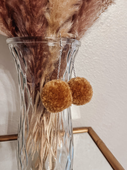 Caramel Pompoms