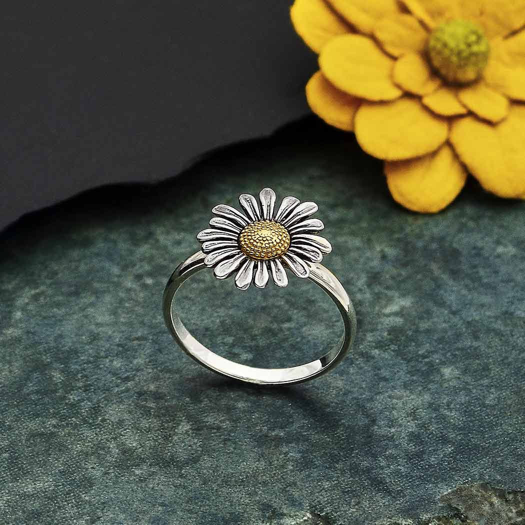 Daisy Ring with Bronze Center